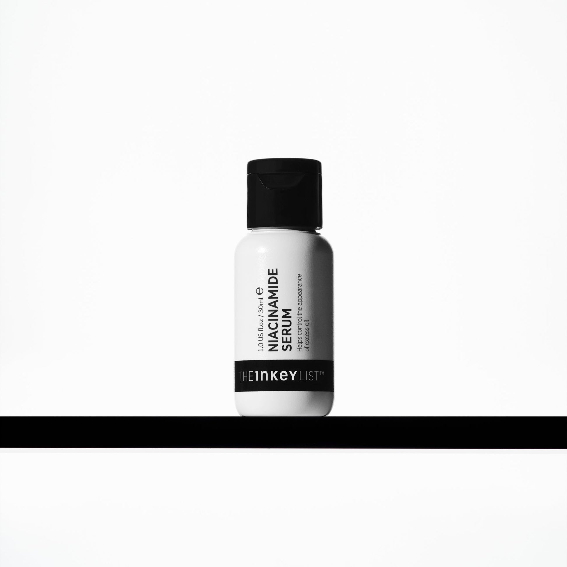 10-niacinamide-serum-o4 DTC-Top15_Amends_NiacinamideHero.jpg