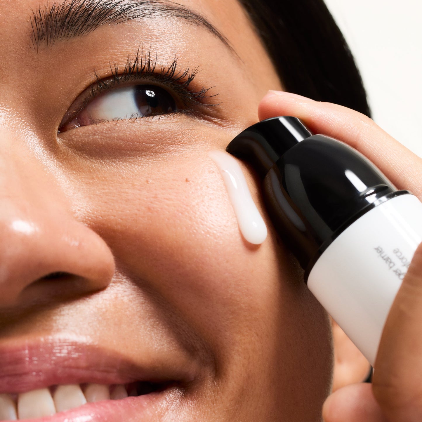ectoin-hydro-barrier-serum-duo-w1 Ectoin-Globals_Texture-bottle.jpg
