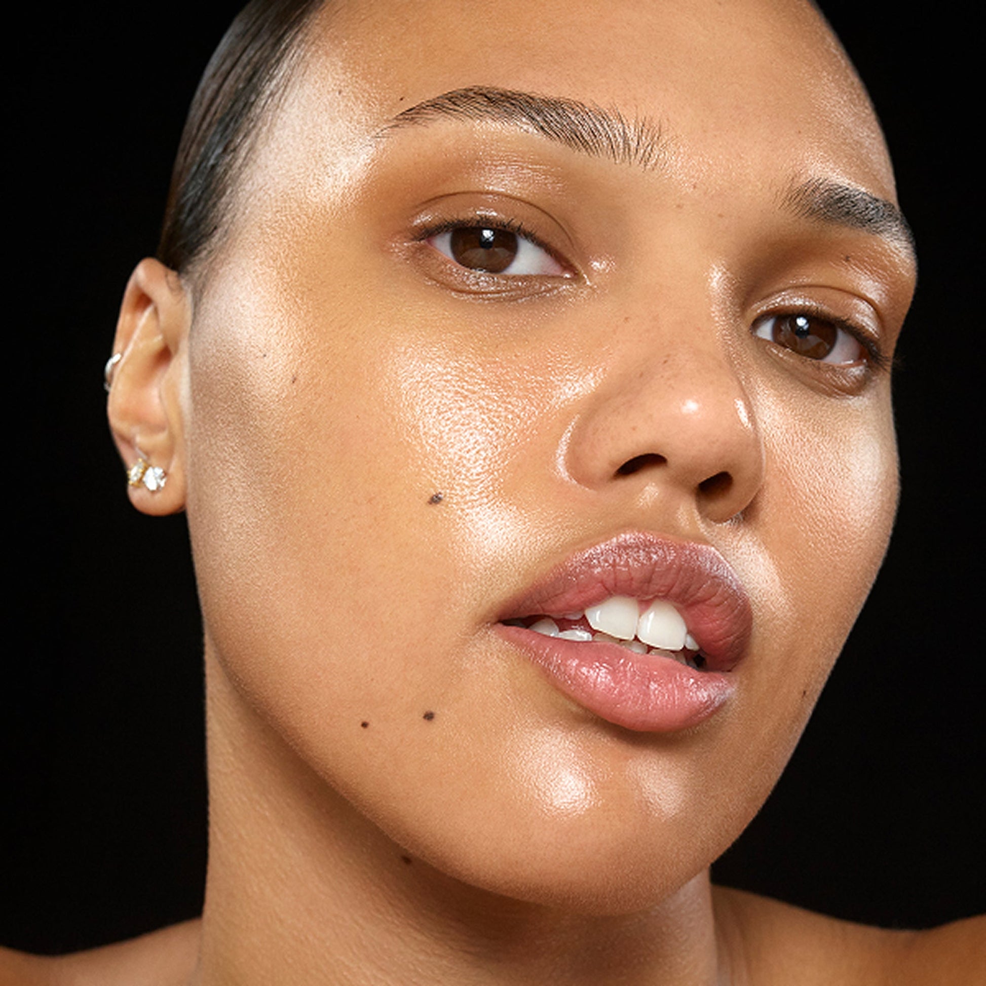 the-bestselling-intro-to-great-skin-m6 InsiderKit_UK_Model2_2000x2000_d49c66d7-afe9-44f8-93cf-038360f6f620.jpg