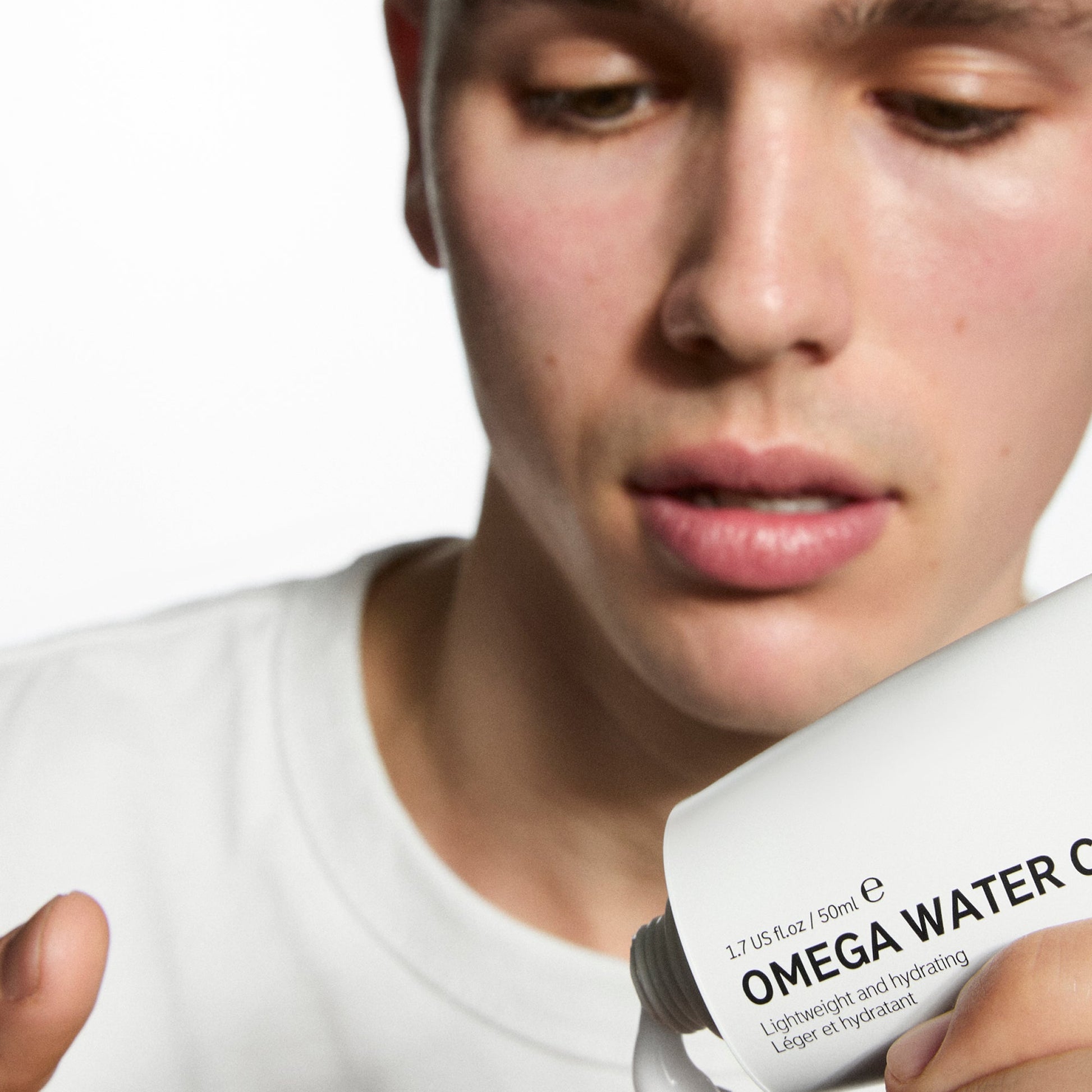 supersize-omega-water-cream-duo-l2 Omega100_Model_2000x2000_62065fcd-8c1b-4831-aefc-6f05325600fd.jpg
